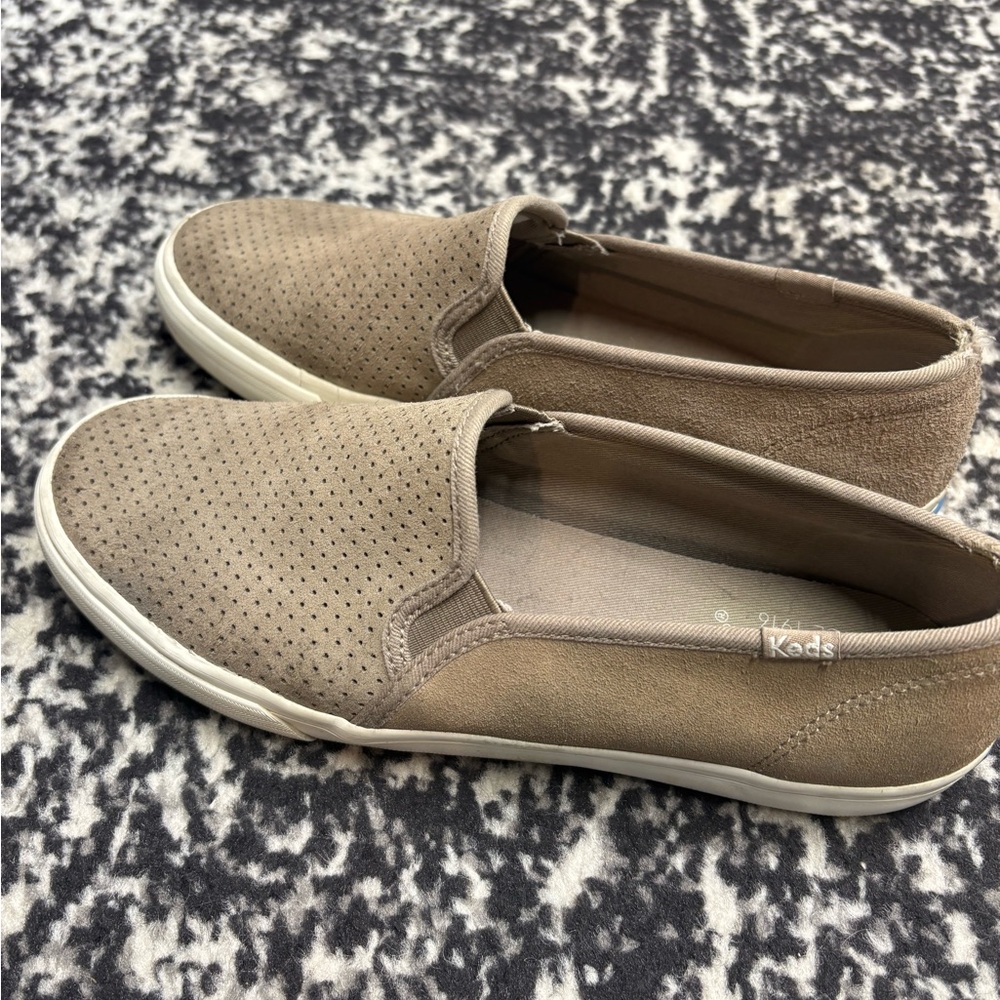 Keds Tan Slip-On Sneakers with Cushioned Sole